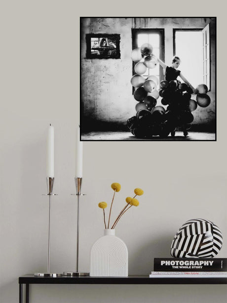 Dancing with loneliness Poster och Canvastavla