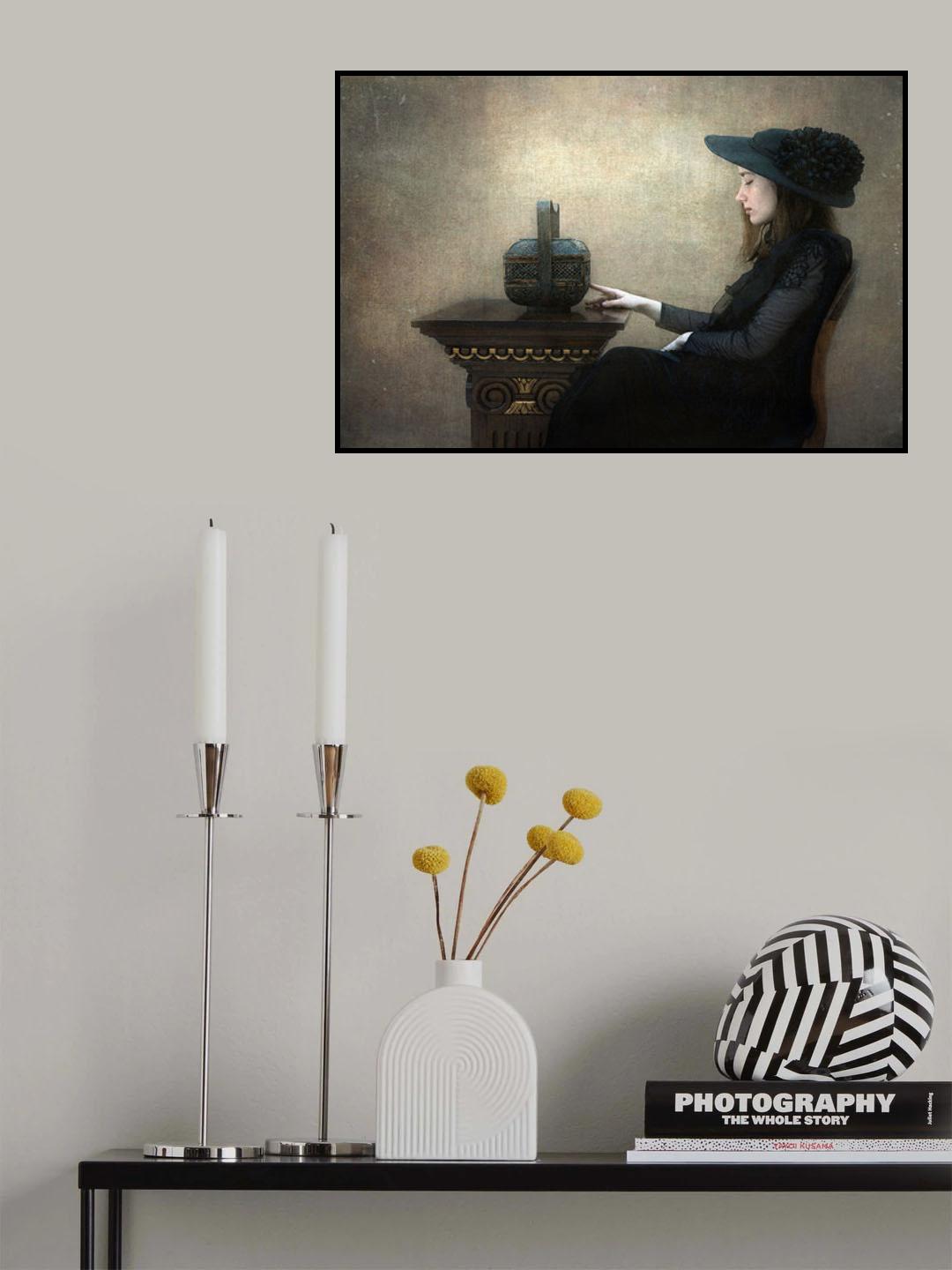 Deep in thought Poster och Canvastavla
