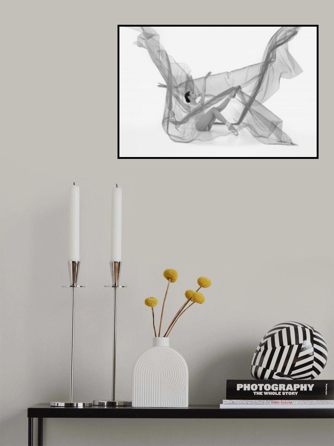 Surrounded with Cloth Poster och Canvastavla