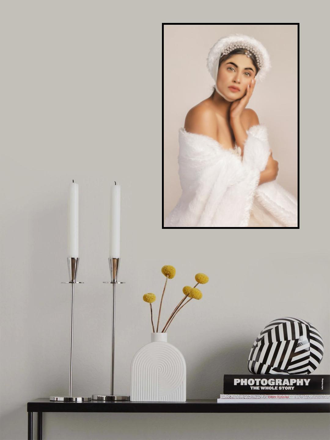 PRINCESS THOUGHTFUL Poster och Canvastavla