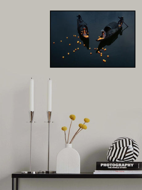 give light and people will find the way Poster och Canvastavla