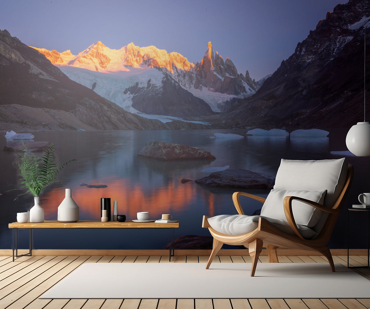 First Rays of Sun at Laguna Torre Poster och Canvastavla
