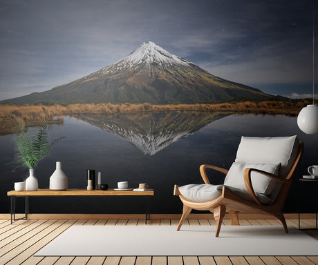 Mount Taranaki - A Starry Night Poster och Canvastavla